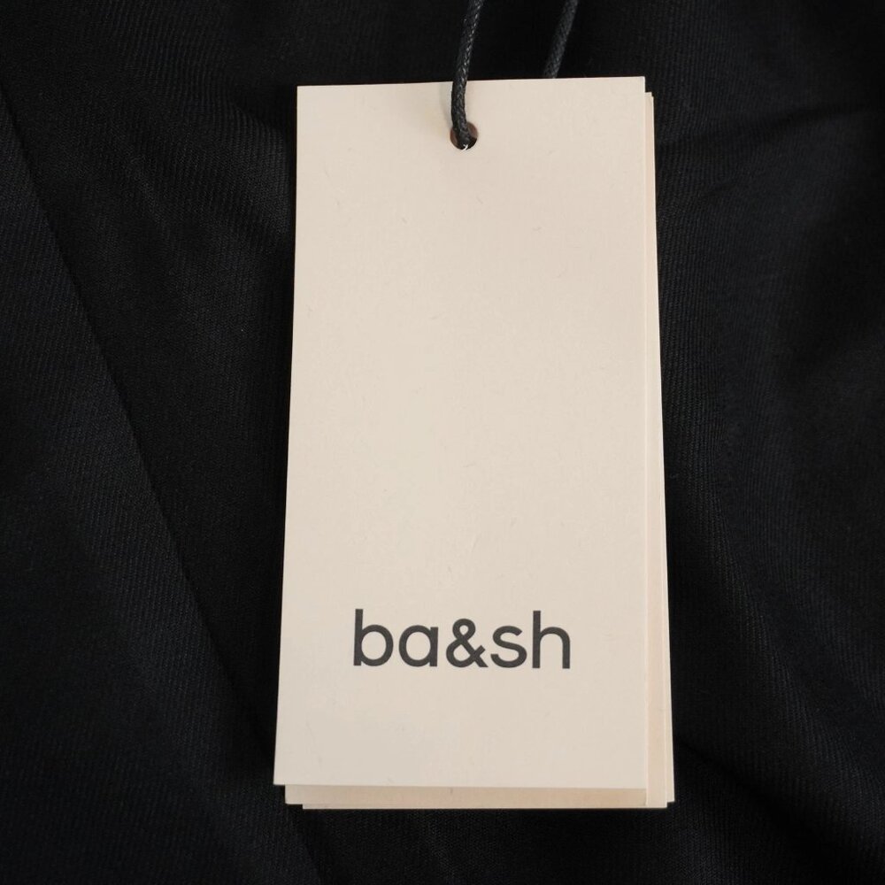 ba&sh Alexia Structured Cropped Leather Jacket in Black With Button Closure - Picture 7 of 12